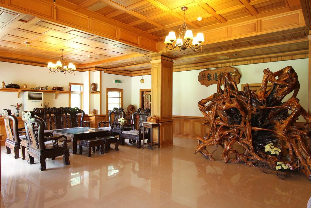 Seasons Inn Цзяосі Екстер'єр фото